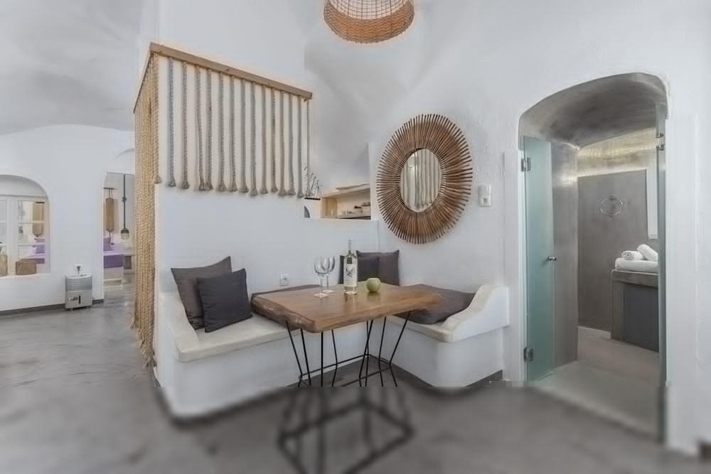 เอ็กซ์คลูสีฟ แพลน สวีทส์ Apartment ฟิรา ภายนอก รูปภาพ